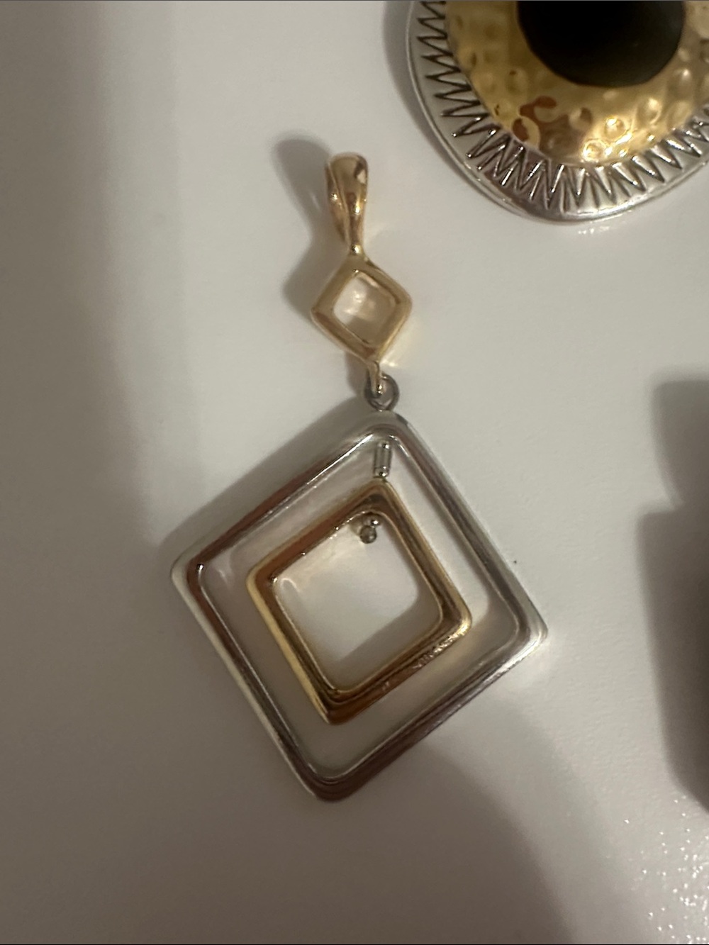 Assorted Lia Sophia Pendant Lot with choker necklace - Picture 7 of 16